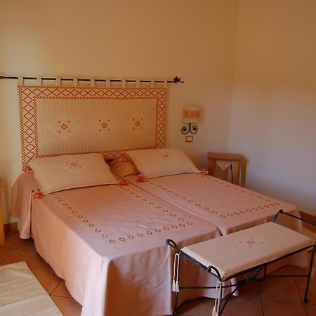 Hotel Aldiola Country Resort Sant'Antonio di Gallura Eksteriør bilde