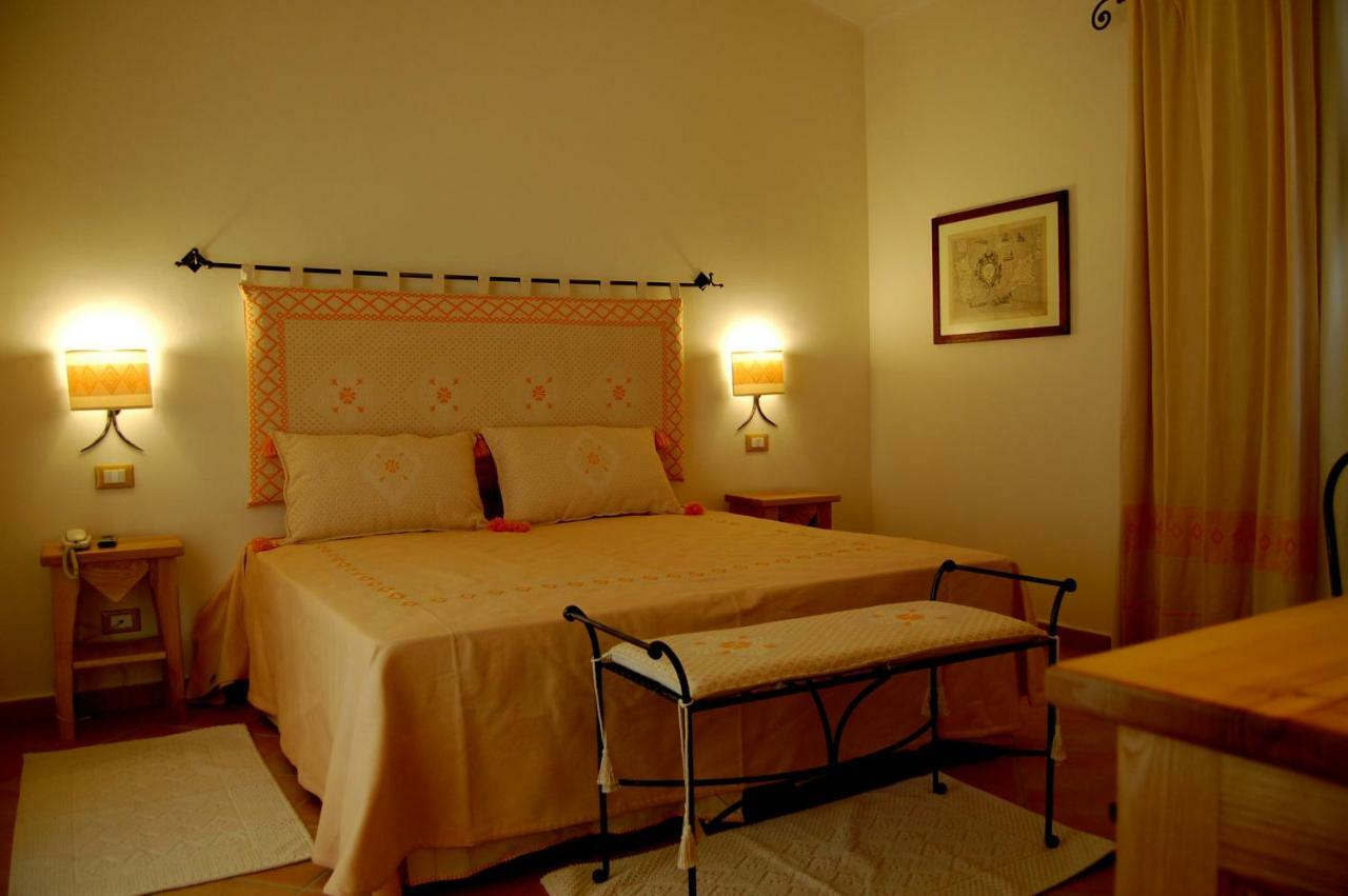 Hotel Aldiola Country Resort Sant'Antonio di Gallura Eksteriør bilde